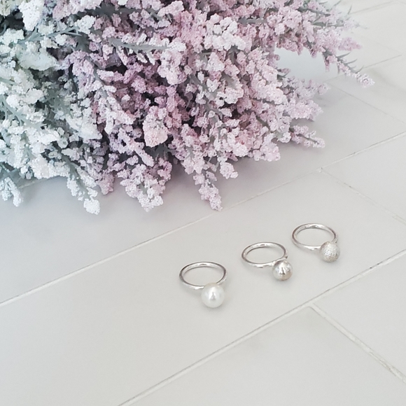 Beaded Pearl Rings - Picture 1 of 3